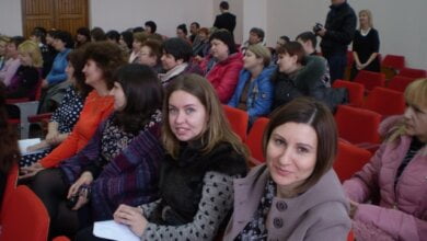 «Добрі і ласкаві, мужні, хоробрі і такі тендітні», - жінок Жовтневого району привітали зі святом | Корабелов.ИНФО image 1