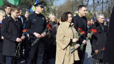 В годовщину рождения великого Кобзаря в Николаеве вспоминали узниц Савченко и Тимошенко | Корабелов.ИНФО