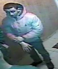 Внимание! Разыскивается мужчина, подрезавший парня в центре Николаева | Корабелов.ИНФО image 2