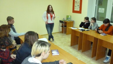 «Ну що б, здавалося, слова». У Корабельному районі відбулася зустріч з місцевими молодими поетами-аматорами | Корабелов.ИНФО image 5