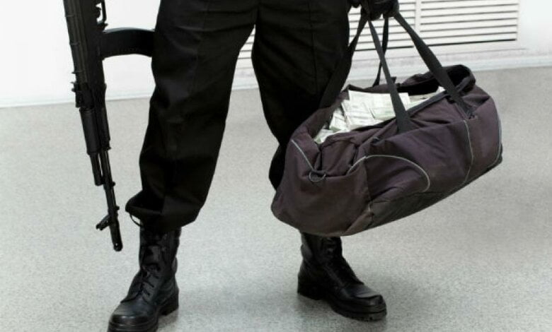 Грабитель с автоматом вынес с АЗС в Жовтневом районе 45 тыс. грн. | Корабелов.ИНФО image 3