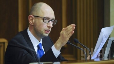 Яценюк потребовал от облгазов пересчитать и вернуть украинцам деньги за газ | Корабелов.ИНФО