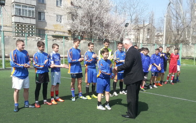 Хлопці Вищого професійного училища суднобудування – найкращі футболісти серед учнів Миколаївських ПТНЗ | Корабелов.ИНФО image 3