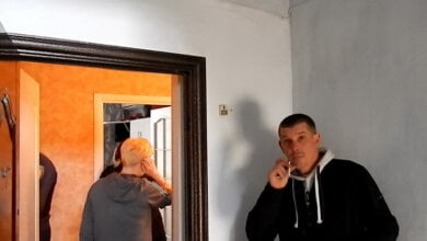 Череда квартирных краж: в Корабельном ограбили сначала бывшего милиционера, а потом – участника АТО (Видео) | Корабелов.ИНФО image 1