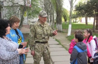 Діти Корабельного району передали захисникам  в АТО "Великодній кошик" (Відео) | Корабелов.ИНФО image 14