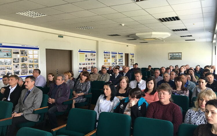 «Стрес на робочому місці і боротьба з ним» - в СМП "Октябрьск" побував психіатр | Корабелов.ИНФО image 1