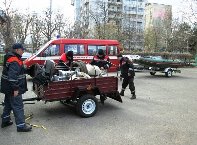 Під час командно-штабного навчанння керівництво Корабельного району вчилося реагувати на підтоплення | Корабелов.ИНФО