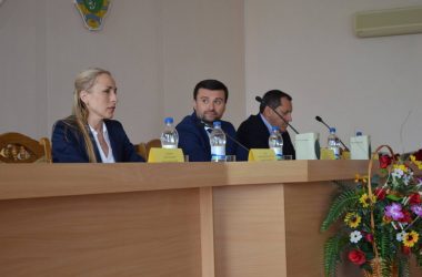 Бывшая глава Жовтневой РГА Москаленко на представлении нового руководителя района пожелала ему "Сил, вдохновения, мудрости" | Корабелов.ИНФО image 2