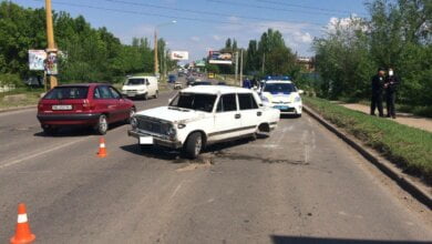 "Был за рулем в нетрезвом состоянии", - патрульные о водителе ВАЗа, "потерявшего" колесо на Широкобальском мосту | Корабелов.ИНФО