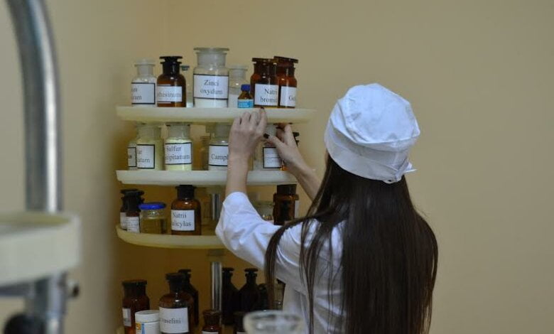 В Николаеве теперь будут учить фармацевтов-бакалавров | Корабелов.ИНФО image 1