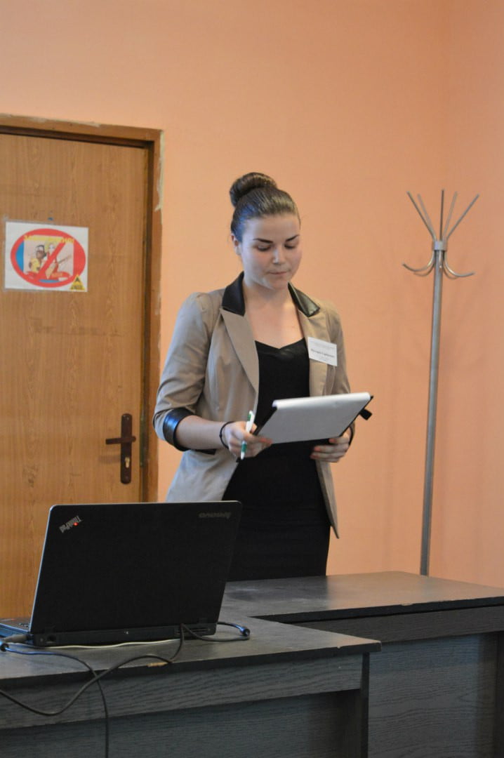 Школярки з Корабельного привезли нагороди зі Всеукраїнського конкурсу учнівських робіт «Історія та уроки Голокосту» | Корабелов.ИНФО image 3