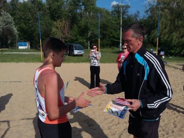 На «Стрелке» в Николаеве боролись за победу спортсмены, посвятив свою встречу Дню Европы | Корабелов.ИНФО image 4