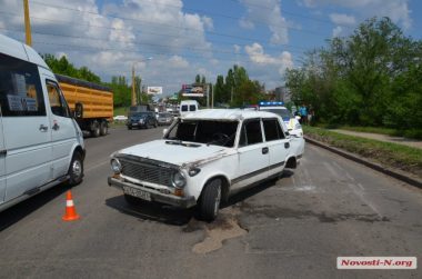 "Упал на крышу и вернулся в исходное положение". Из-за ямы на Широкобальском мосту у ВАЗа отвалилось колесо (ВИДЕО) | Корабелов.ИНФО image 6