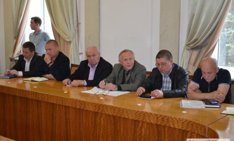 Перевозчики заявляют о том, что 4 гривны за проезд в маршрутке — мало, но повышать цены пока не планируют | Корабелов.ИНФО