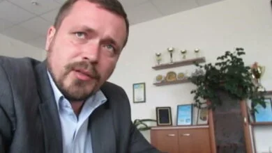"В 6-ой микрорайон не только заехать - заходить опасно!" В ответ на жалобы глава Корабельной райадминистрации поведал о ближайших ремонтах дорог (ВИДЕО) | Корабелов.ИНФО
