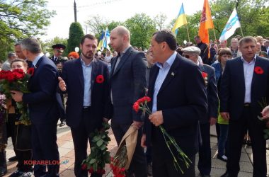 "Ми хочемо без воїн жити!" - в Корабельном районе отметили День памяти (ВИДЕО) | Корабелов.ИНФО image 29