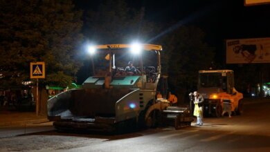 Дорожники ремонтируют проспект Богоявленский ночью: "чтобы не создавать сложности" | Корабелов.ИНФО image 1