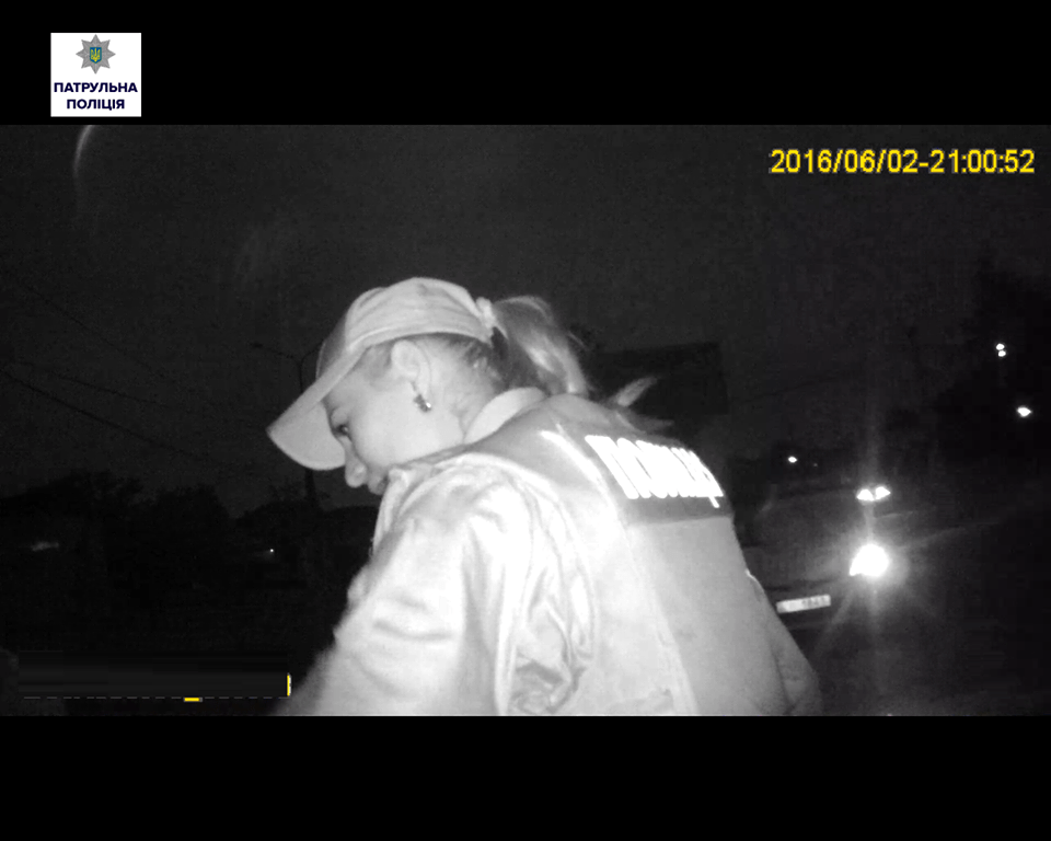 Нетверезому чоловіку в Широкій Балці допомогли патрульні | Корабелов.ИНФО image 2