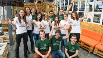 Николаевцы зарабатывают, не выходя из дома: в городе бум фриланс-услуг | Корабелов.ИНФО image 1