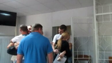 Из зала суда освободили подозреваемых "в сепаратизме" жителей Корабельного, полностью признавших свою вину (ВИДЕО) | Корабелов.ИНФО