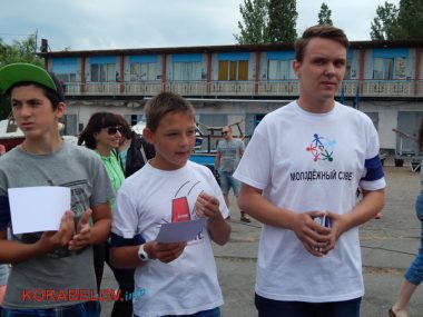 "Давай дружить!" Сотрудники ведущих предприятий в Корабельном устроили своим детям "пиратский квест" (ВИДЕО) | Корабелов.ИНФО image 26