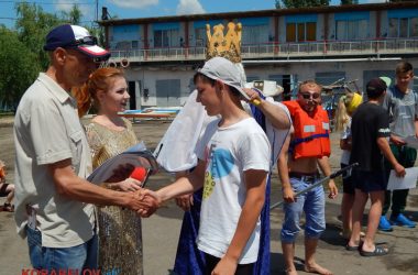 Разливали "пойло", наказали тренеров... Нептун заглянул в яхт-клуб Корабельного района (ВИДЕО) | Корабелов.ИНФО image 9