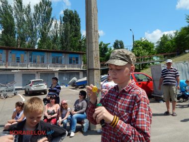 Разливали "пойло", наказали тренеров... Нептун заглянул в яхт-клуб Корабельного района (ВИДЕО) | Корабелов.ИНФО image 15
