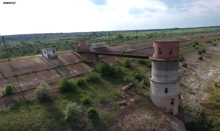 С высоты птичьего полета: взгляд на заброшенное Октябрьское водохранилище (ВИДЕО) | Корабелов.ИНФО