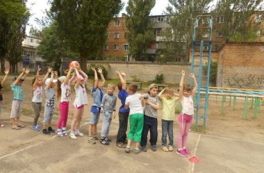 Весело проходить відпочинок дітей у пришкільних таборах | Корабелов.ИНФО image 2