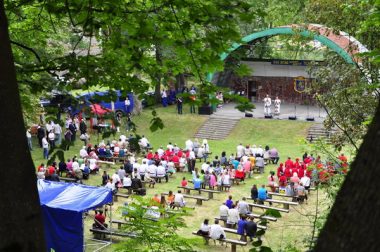 На святі замку, музики та пісні… «Забави у княжому місті» прикрасили своїм співом і «Вітовчани» з Корабельного (ВІДЕО) | Корабелов.ИНФО image 10