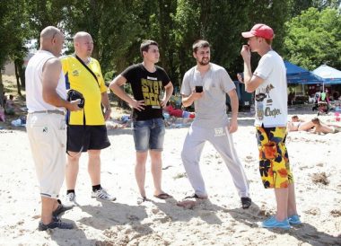 "Невероятные приключения портовиков в Корабельном": молодежь СМП «Октябрьск» креативно встретила День флота (ВИДЕО) | Корабелов.ИНФО image 17
