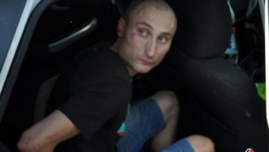 Николаевец сбил машиной злоумышленника, угрожавшего пистолетом его дочерям | Корабелов.ИНФО image 1