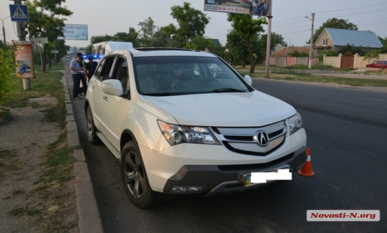 В Широкой Балке «Акура» сбила женщину, перебегавшую дорогу | Корабелов.ИНФО image 3