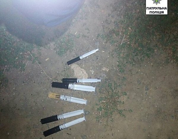 В Корабельном двое драг-диллеров попались полиции, когда забыли включить «поворотник» на машине | Корабелов.ИНФО