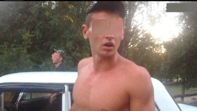 Погоня, засада, снова преследование... Патрульные задержали двоих николавцев, скрывавшихся на похищенном автомобиле | Корабелов.ИНФО image 3