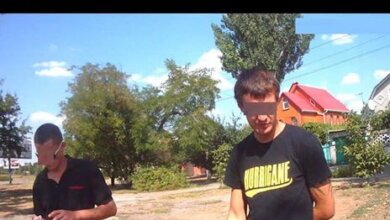 "Весь час повторювали, що в них багато справ". У Корабельному патрульні знову затримали чоловіка з наркотиками | Корабелов.ИНФО image 2