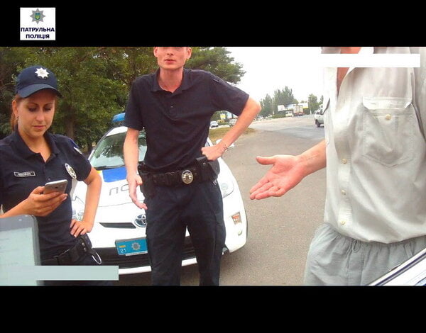 В Корабельному районі затримали п'яного водія і пасажира з пістолетом | Корабелов.ИНФО image 1