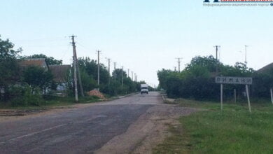 Жители села Лиманы предпринимают радикальные меры из-за ужасного состояния дорог | Корабелов.ИНФО image 1