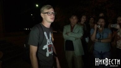 В Николаеве сотрудники СБУ угрожали изолятором редактору "НикВестей" в случае отказа отдать им свой телефон | Корабелов.ИНФО image 2