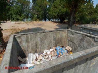 "Страшно, конечно, но делать-то нечего"... Несмотря на запрет из-за кишечной палочки, жители Корабельного купаются в реке. ВИДЕО | Корабелов.ИНФО image 3