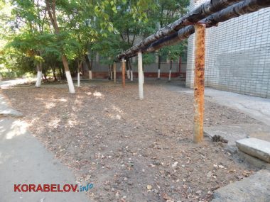 Состояние некоторых школьных дворов в Корабельном районе Николаева шокирует жителей (Видео) | Корабелов.ИНФО image 60