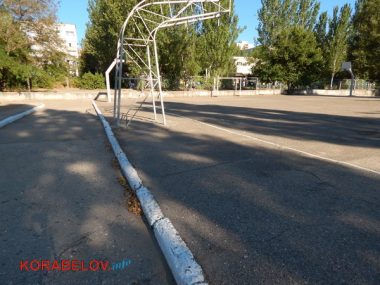 Состояние некоторых школьных дворов в Корабельном районе Николаева шокирует жителей (Видео) | Корабелов.ИНФО image 64