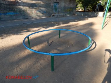 Состояние некоторых школьных дворов в Корабельном районе Николаева шокирует жителей (Видео) | Корабелов.ИНФО image 66