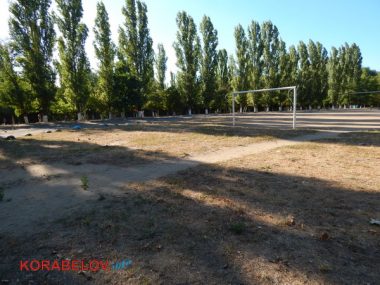 Состояние некоторых школьных дворов в Корабельном районе Николаева шокирует жителей (Видео) | Корабелов.ИНФО image 67