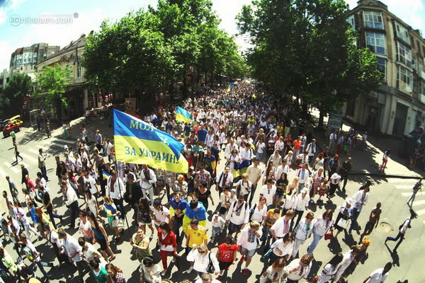 Мегамарш вишиванок