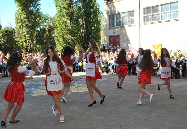 Что значит «мы навсегда одна семья и вместе мы непобедимы», им ещё только предстоит понять", - о первоклашках школы № 43 | Корабелов.ИНФО image 5