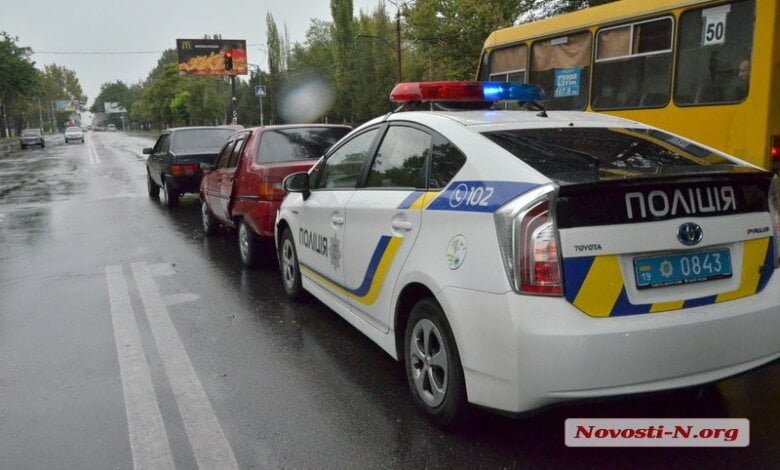 На проспекте Богоявленском - авария с участием полицейского автомобиля: пострадал 4-летний ребенок | Корабелов.ИНФО image 1