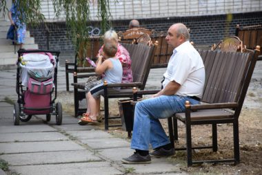 Ко Дню города в Корабельном районе запустили бесплатный Wi-Fi и установили новые скамейки | Корабелов.ИНФО image 7