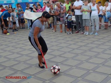 "Они заражают нас всех оптимизмом". Молодежный Совет Николаева провел "Веселые старты" в Корабельном (ВИДЕО) | Корабелов.ИНФО image 16