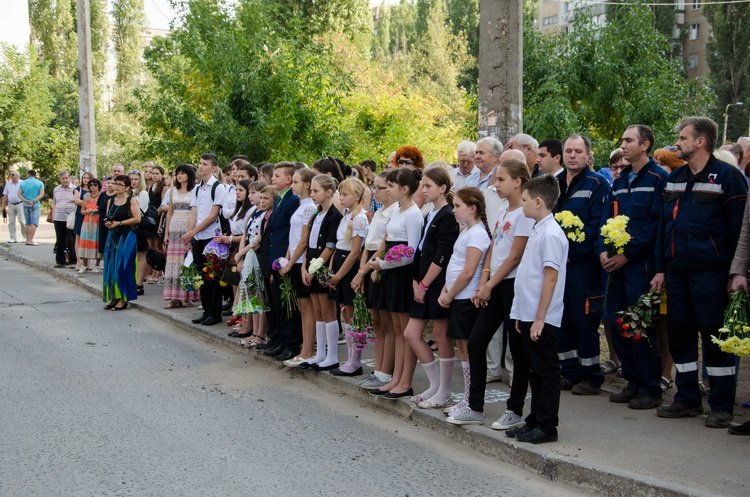 Восстановить историческую справедливость: нардеп от "Відродження" профинансировал установку мемориальной доски Е. Беспалову | Корабелов.ИНФО image 5